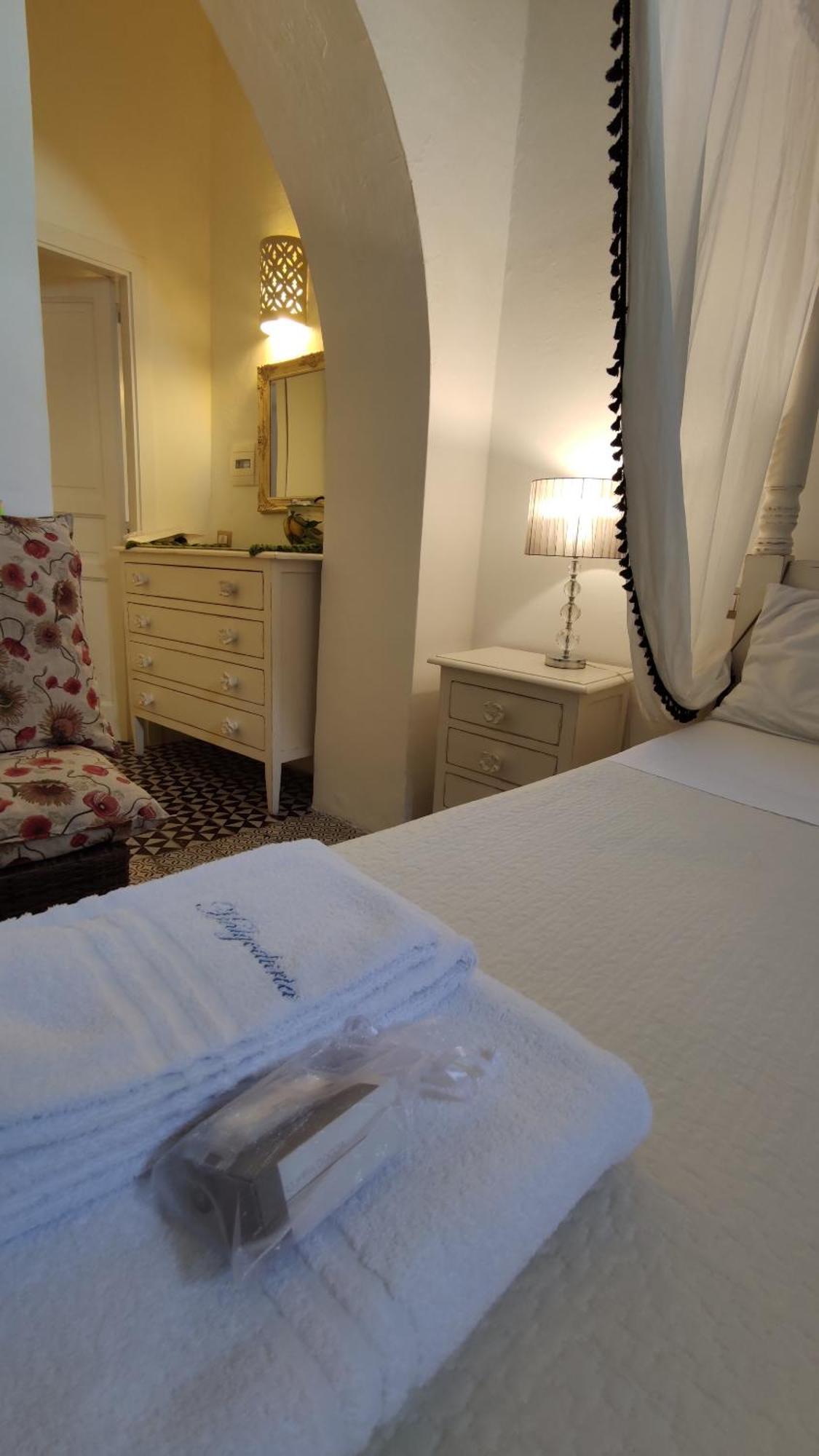 Halgoduria Hotel Santa Marina Salina Ngoại thất bức ảnh