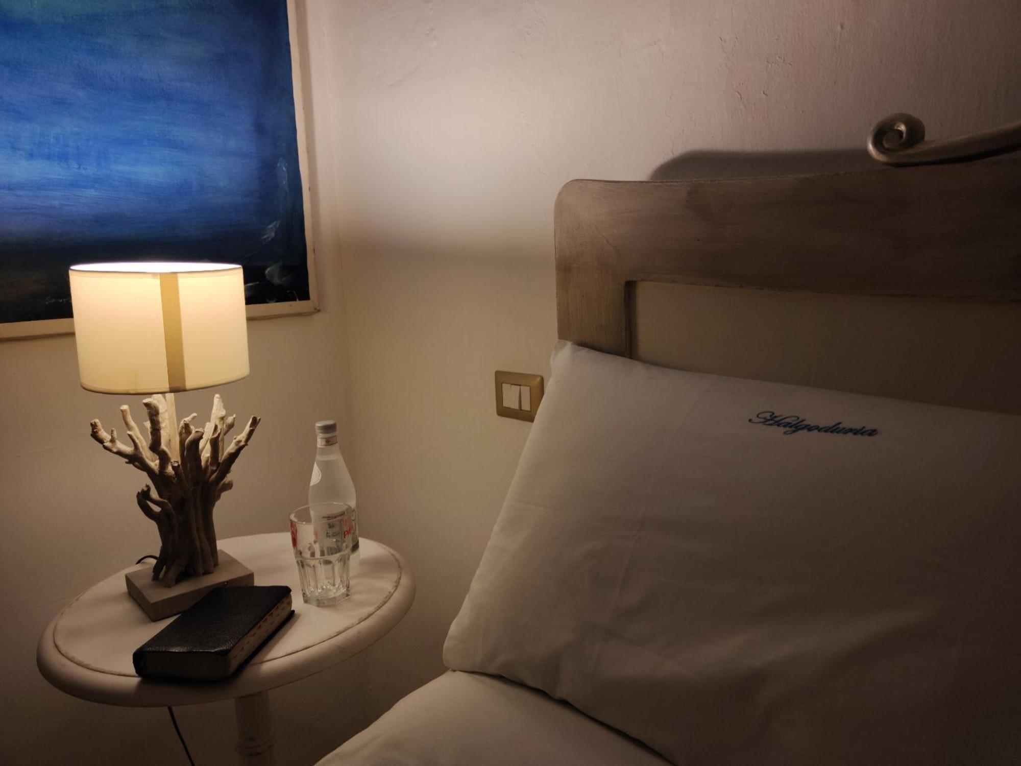 Halgoduria Hotel Santa Marina Salina Ngoại thất bức ảnh