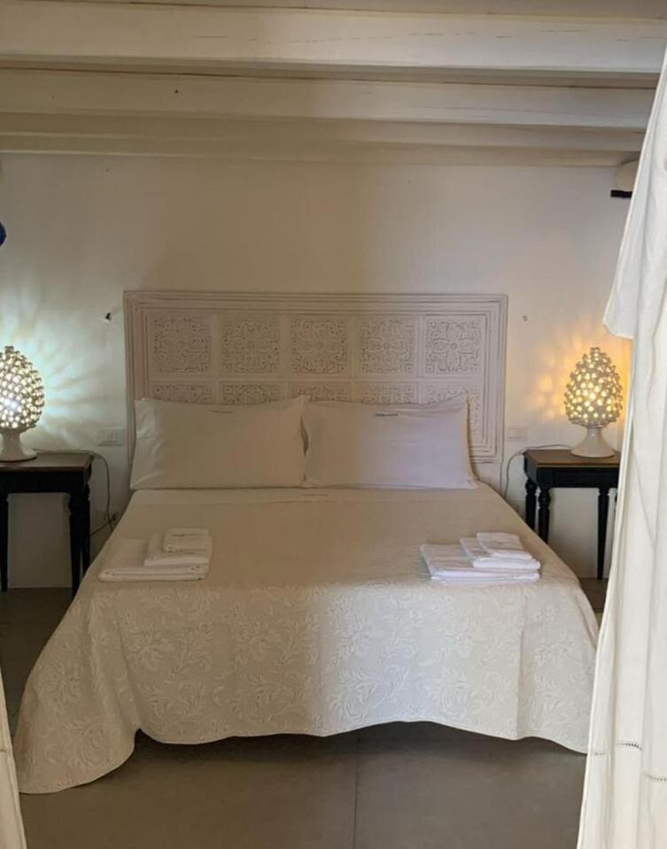 Halgoduria Hotel Santa Marina Salina Phòng bức ảnh